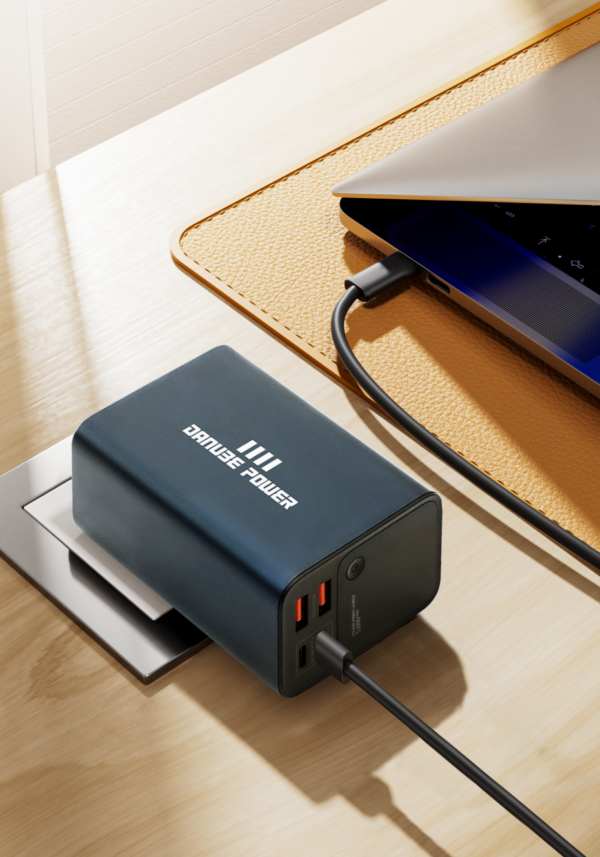 Danube Power Bank 27000 mAh – Bild 5